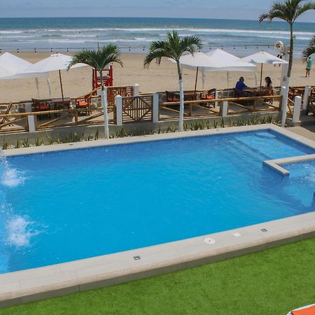 Hanga Roa Hotel Монтаньита Экстерьер фото