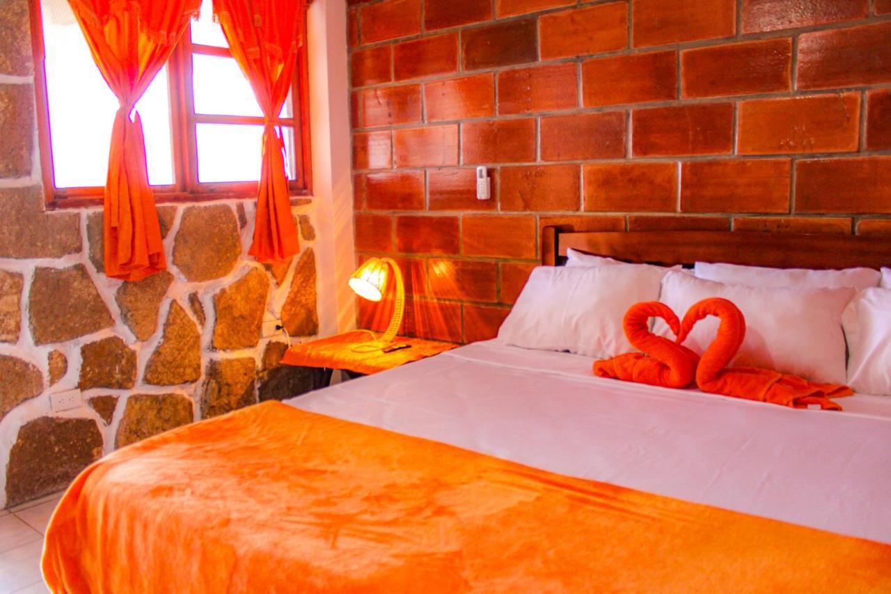 Hanga Roa Hotel Монтаньита Экстерьер фото