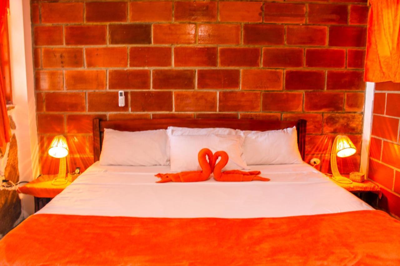 Hanga Roa Hotel Монтаньита Экстерьер фото