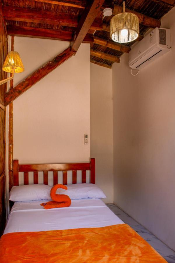 Hanga Roa Hotel Монтаньита Экстерьер фото